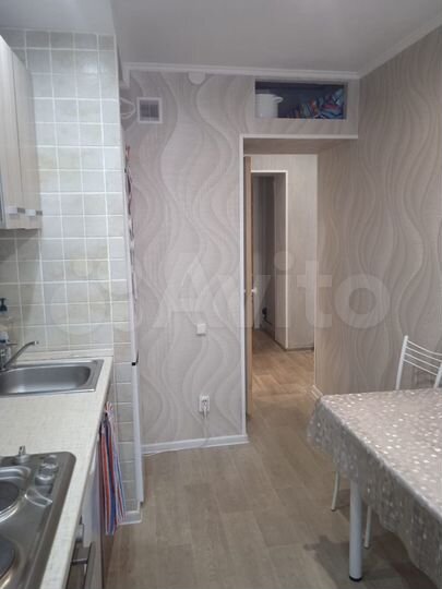 2-к. квартира, 48 м², 1/3 эт.