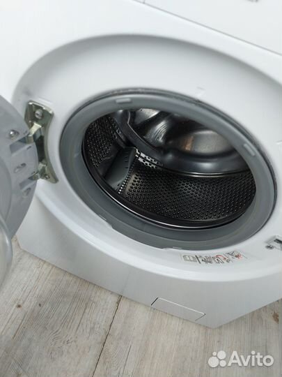 Стиральная машина AEG в отличном состоянии