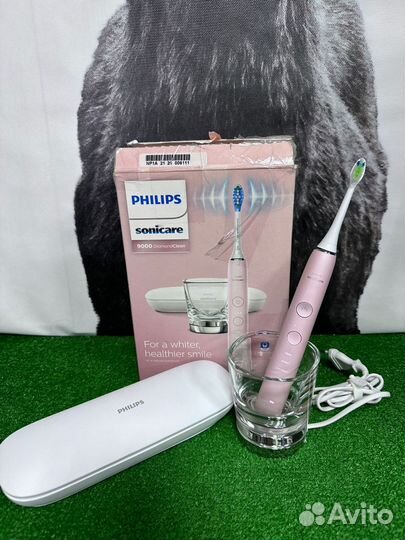 Электрическая зубная щетка Philips HX9911