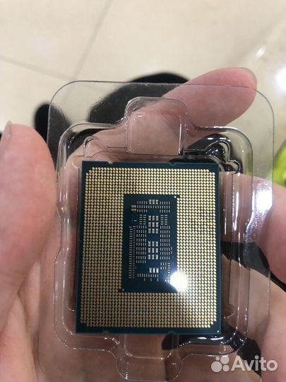 Intel core i5 12600kf