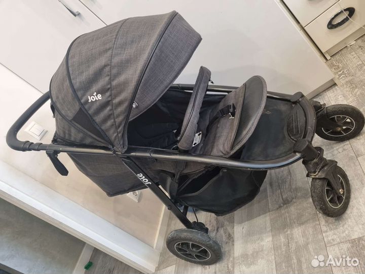 Коляска joie mytrax с автолюлькой