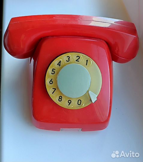 Старый телефон СССР