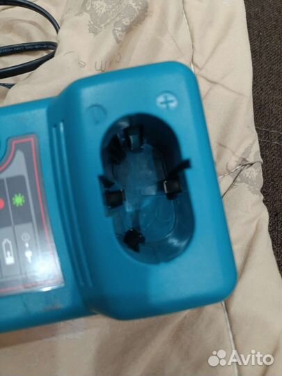 Зарядное устройство