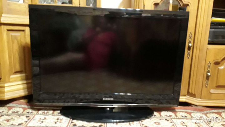 Телевизор samsung FUL HD