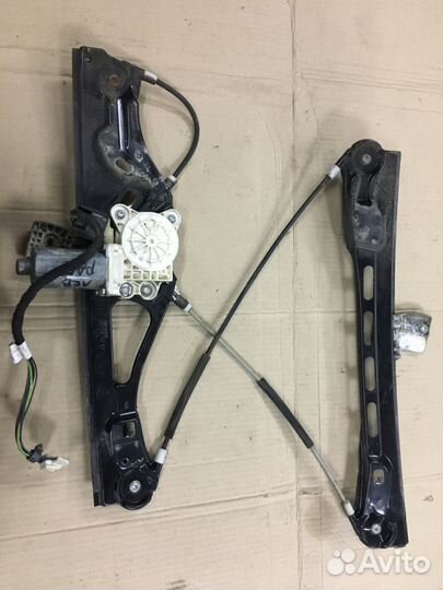 Электро стеклоподъемник передний Mercedes w211