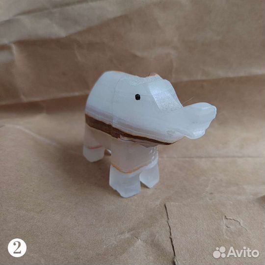 Фигурка слоник из натурального оникса