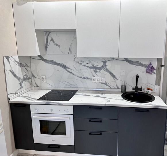 2-к. квартира, 52,8 м², 4/10 эт.