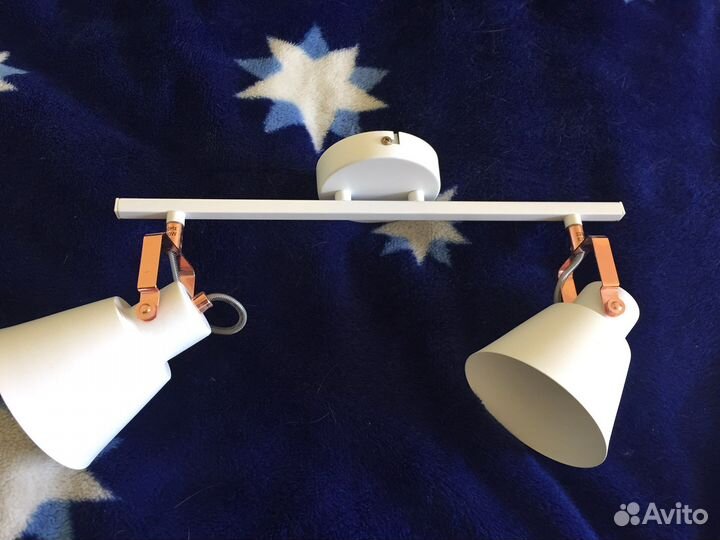 Светильник потолочный