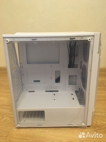 Корпуса белые