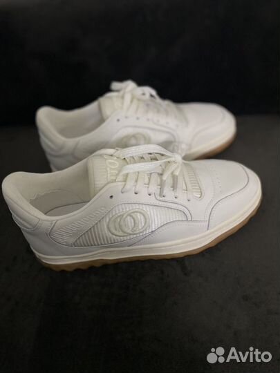 Женская обувь