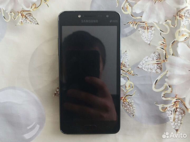 Телефон Samsung j 2 ptime