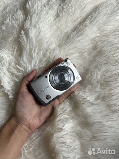 Компактный цифровой фотоаппарат Canon Power Shot