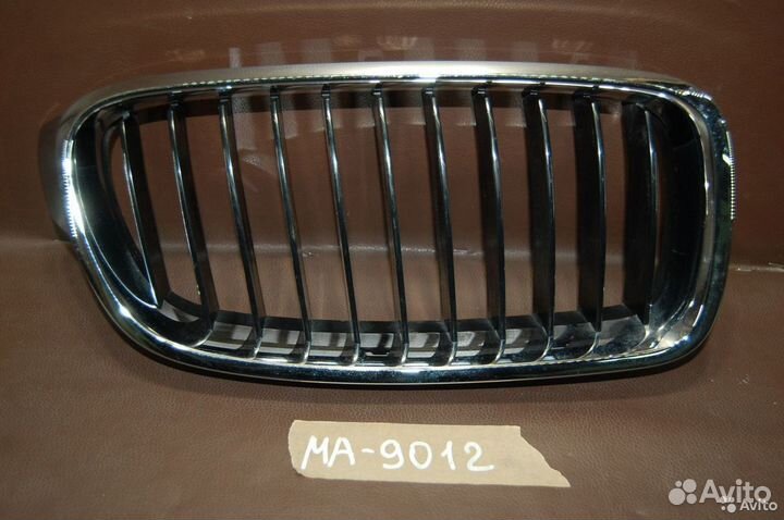 Решетка радиатора правая - BMW 3 F30 (2011-18)