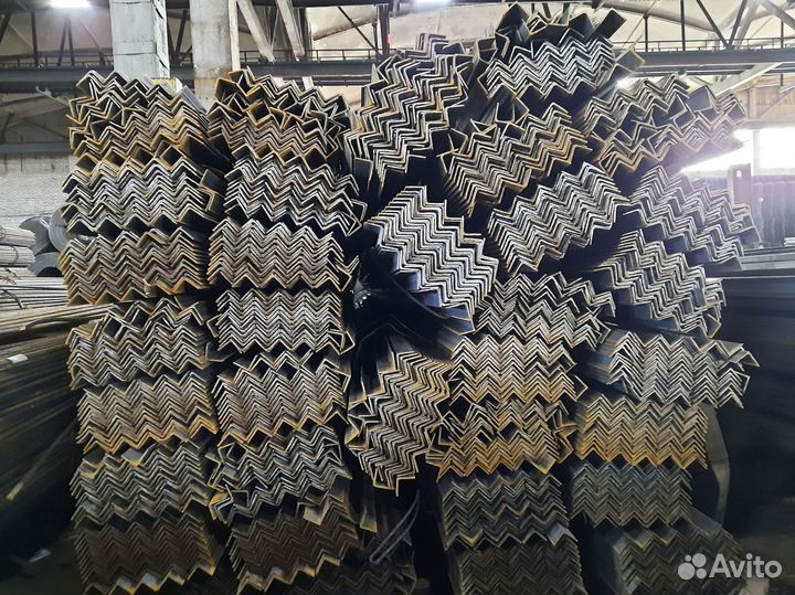 Уголок металлический 40х40х4 длина 12м 09г2с