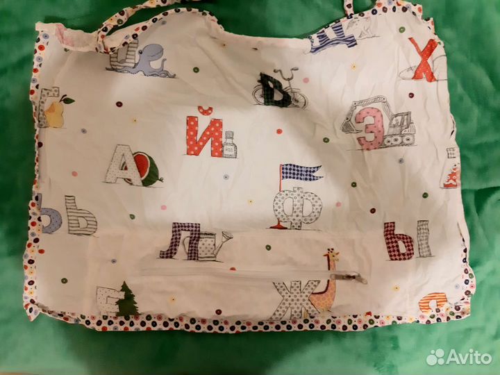 Накидка для кормления