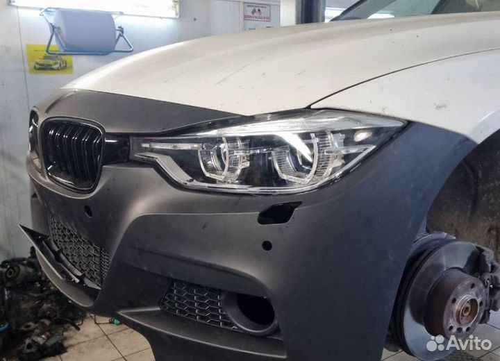 BMW f30 передний бампер М пакет Мтех комплект