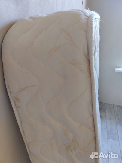 Матрас 160х200 бу