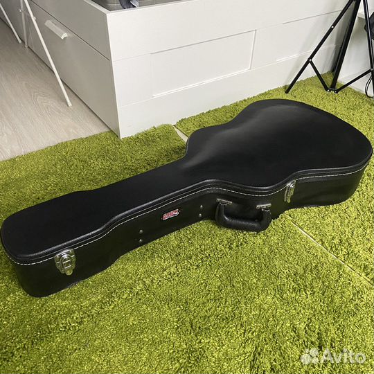 Кейс для акустической гитары gator