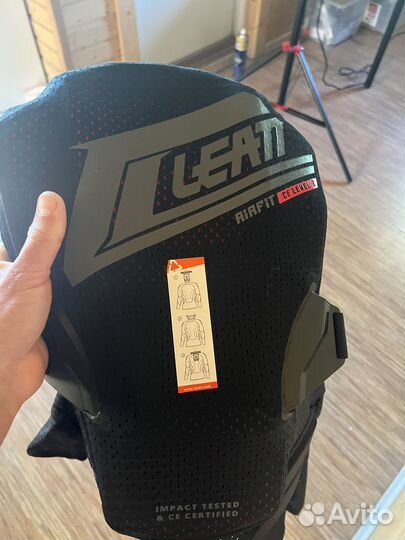 Leatt 3DF AirFit моточерепаха s\m