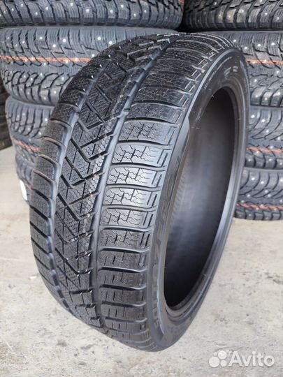 Pirelli Winter Sottozero 3 245/40 R20 99W