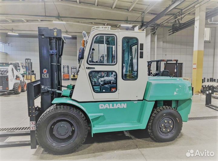 Вилочный погрузчик Dalian CPCD60FD, 2023