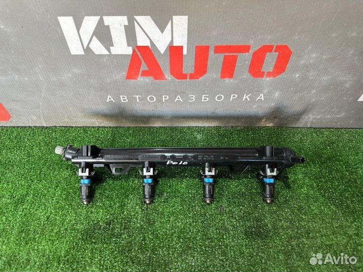 Топливная рейка с форсунками Volkswagen Polo 5 1.6