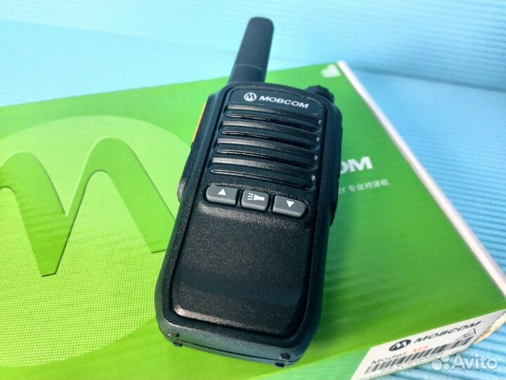 16-канальная рация с фонариком motorola