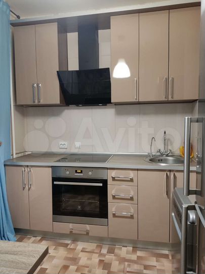 1-к. квартира, 36 м², 13/17 эт.