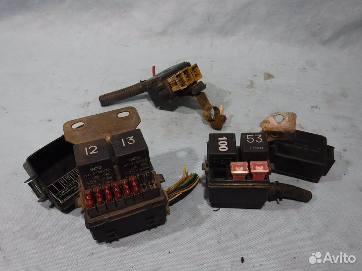 Блок реле (предохранителей) Amulet A15 Амулет А15