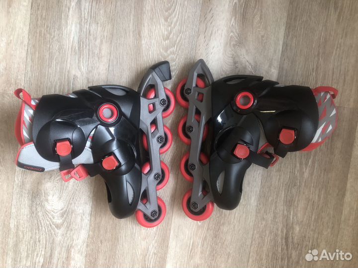 Раздвижные детские роликовые коньки Oxelo и защита