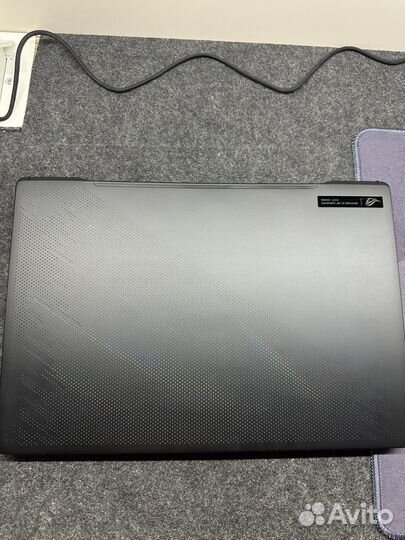 Asus rog zephyrus m16