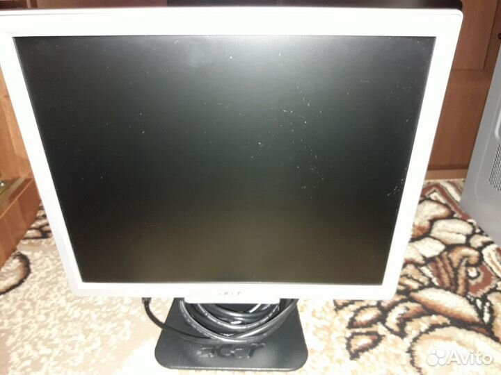 Продается компьютер б/у (монитор, процессор, клави