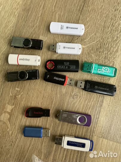 USB Флешки 13 шт, 64, 16гб