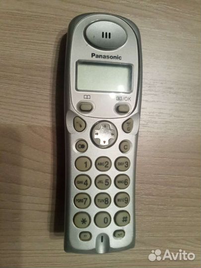 Телефонный аппарат Panasonic, провода, розетки