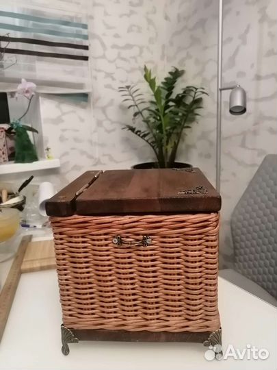 Шкатулка сундучок