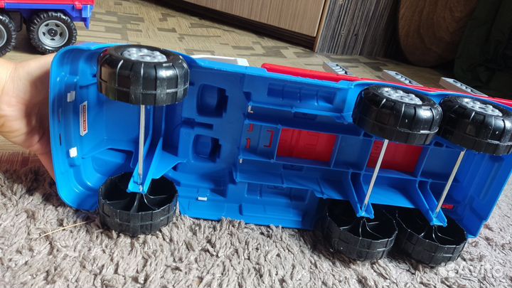 Машина лесовоз игрушки