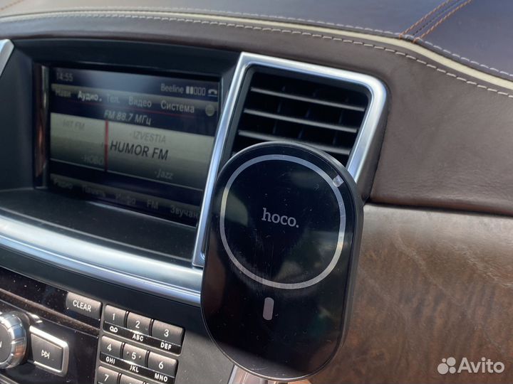 Беспроводная автомобильная зарядка hoco