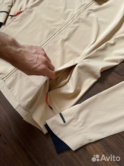 Спортивная беговая куртка M/L Run Tiger оригинал