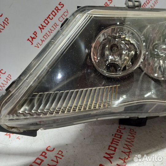 Фара ксеноновая передняя левая Mitsubishi