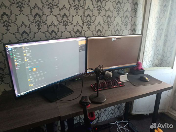 2 монитора aoc 31.5