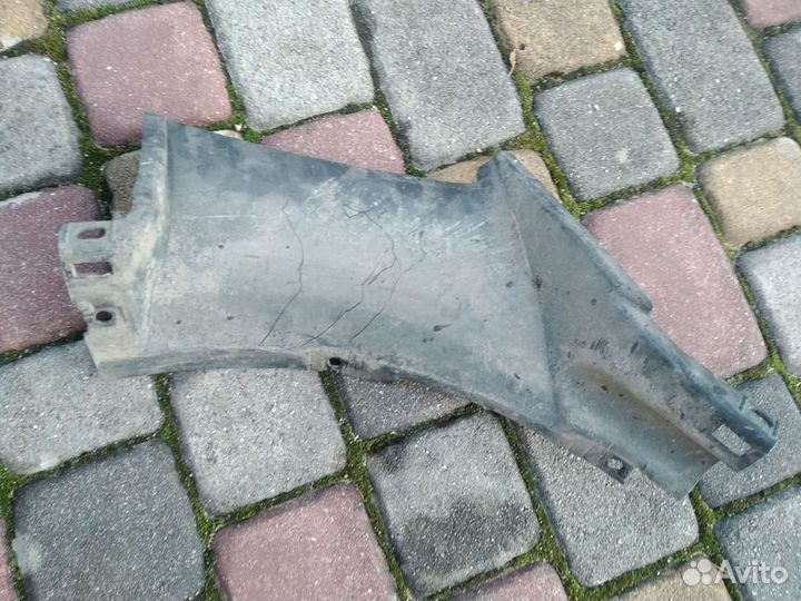 BMW X5 F15 Воздуховод крыла