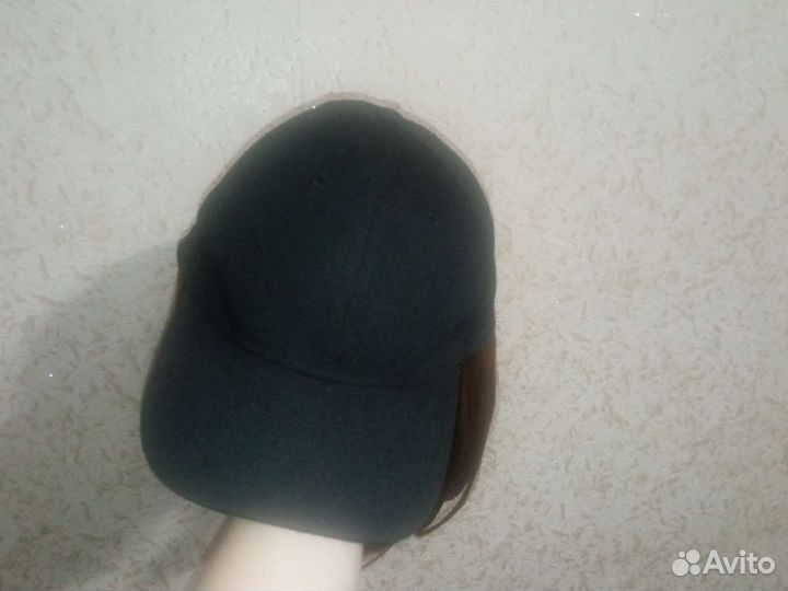 Кепка с париком