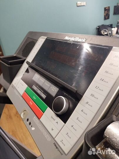 Тренажер беговая дорожка