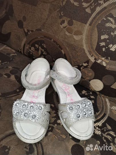 Сандали для девочки 26