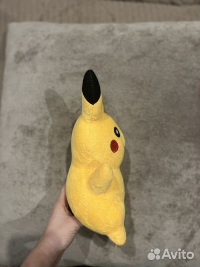 Игрушка мягкая,детская (пикачу)