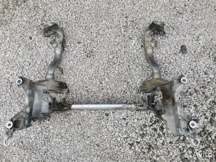 Подрамник Audi A4 B8 B8 седан 2.0 caeb 2010