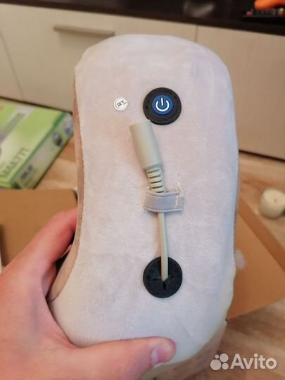 Подушка массажёр для шеи