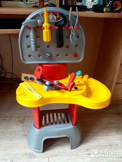Детский верстак с инструментами