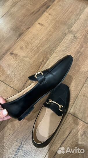 Лоферы женские