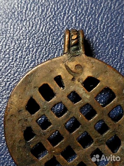 Языческий старославянский амулет